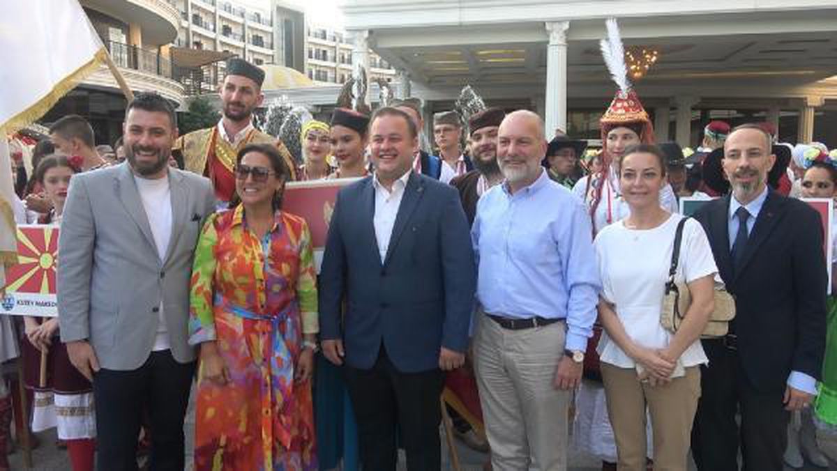 Yalova, 9 ülkeden 300'den fazla dansçıyı ağırladı