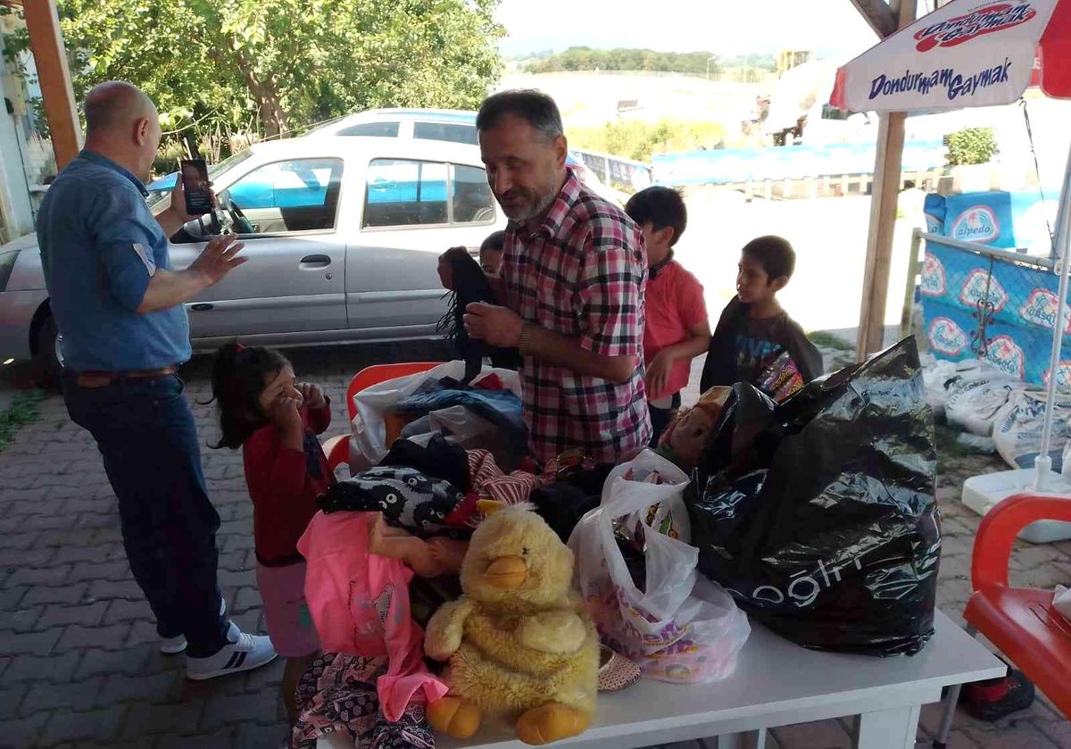 Anneleri tarafından terk edilen 4 çocuğa hayırseverler yardım eli uzattı