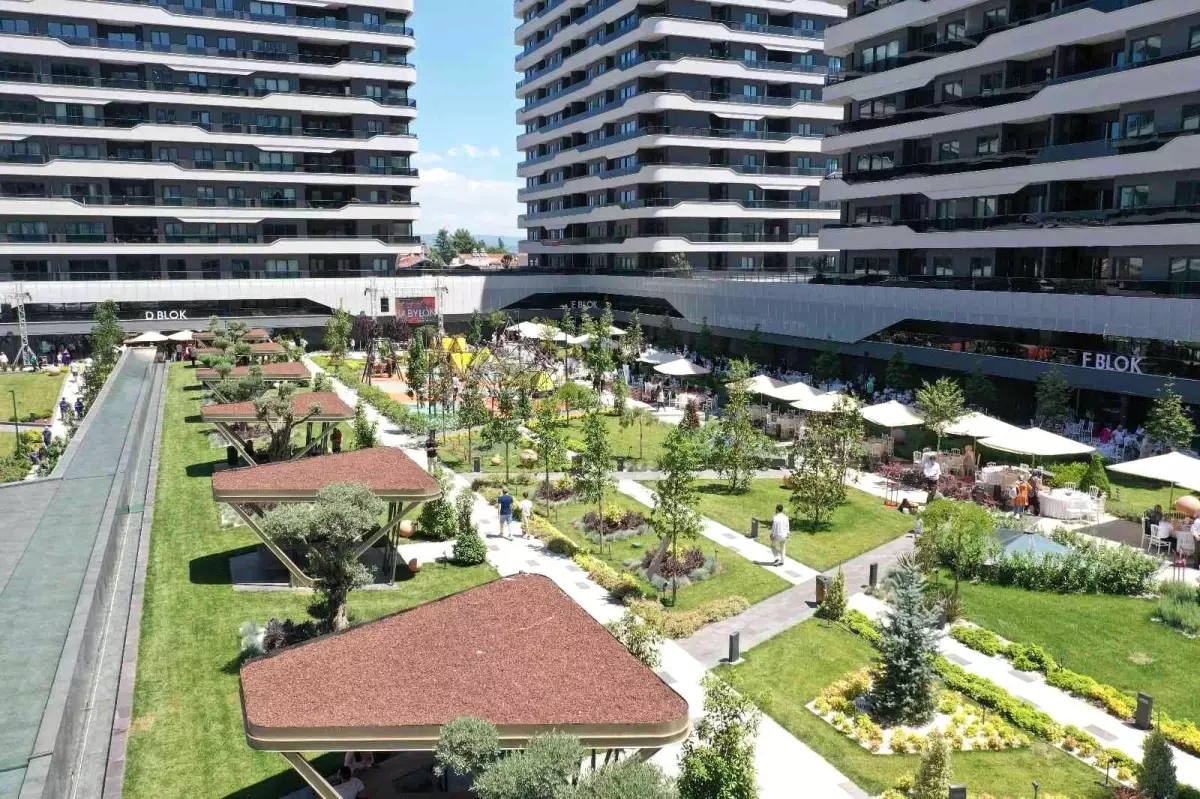 Bursa\'da ayrıcalıklı hayata ilk adımlarını attılar