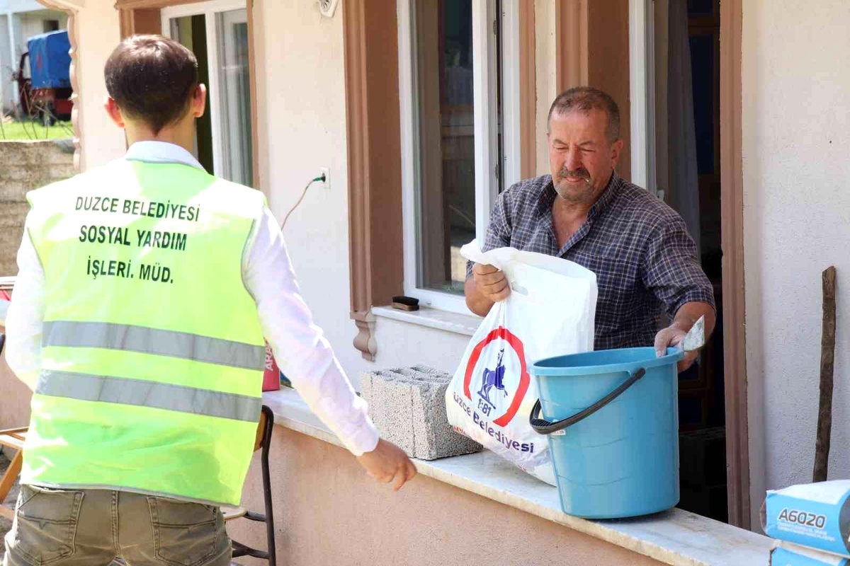 Düzce Belediyesi\'nden selzedelere destek