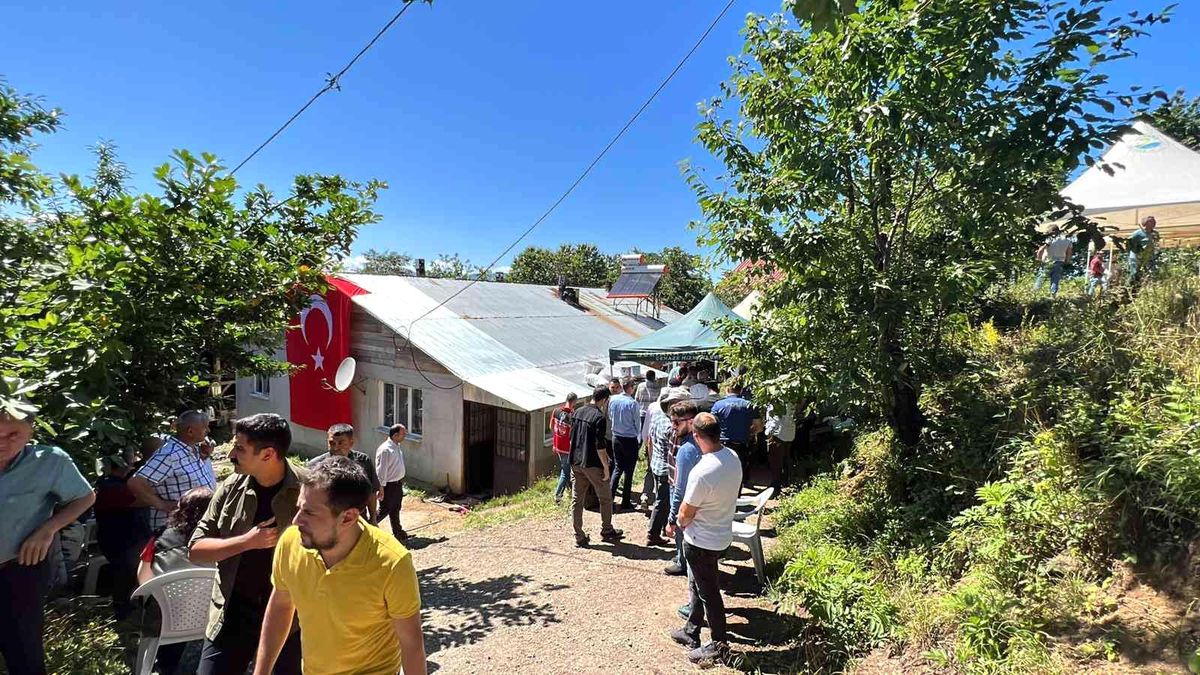 Düzceli şehidin baba ocağında yas