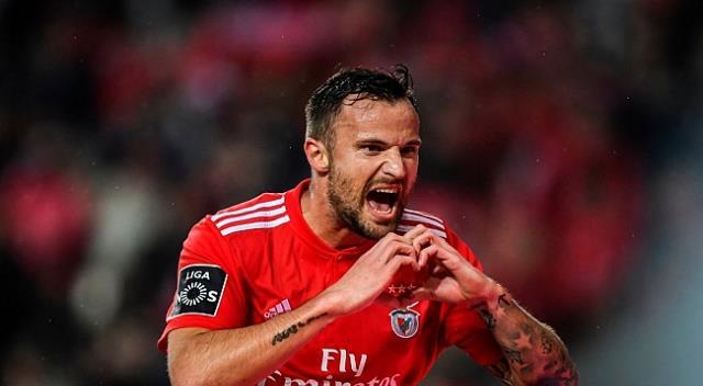 Galatasaray'dan Haris Seferovic harekatı! Aslan'dan ezeli rakiplerine bir transfer çalımı daha