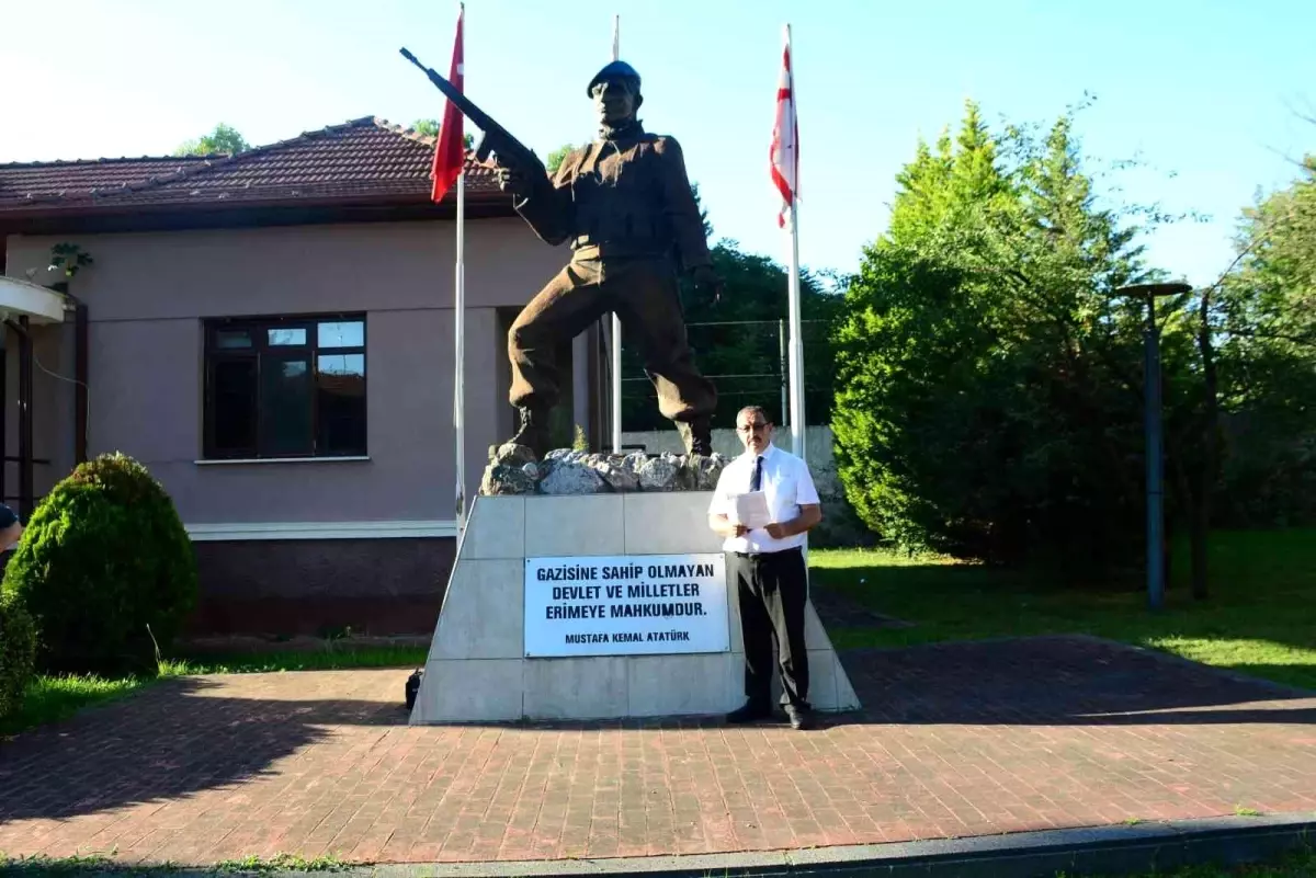 Son dakika: Şehit mezarına saldırı olayında sanığın tahliye edilmesine ailelerden tepki