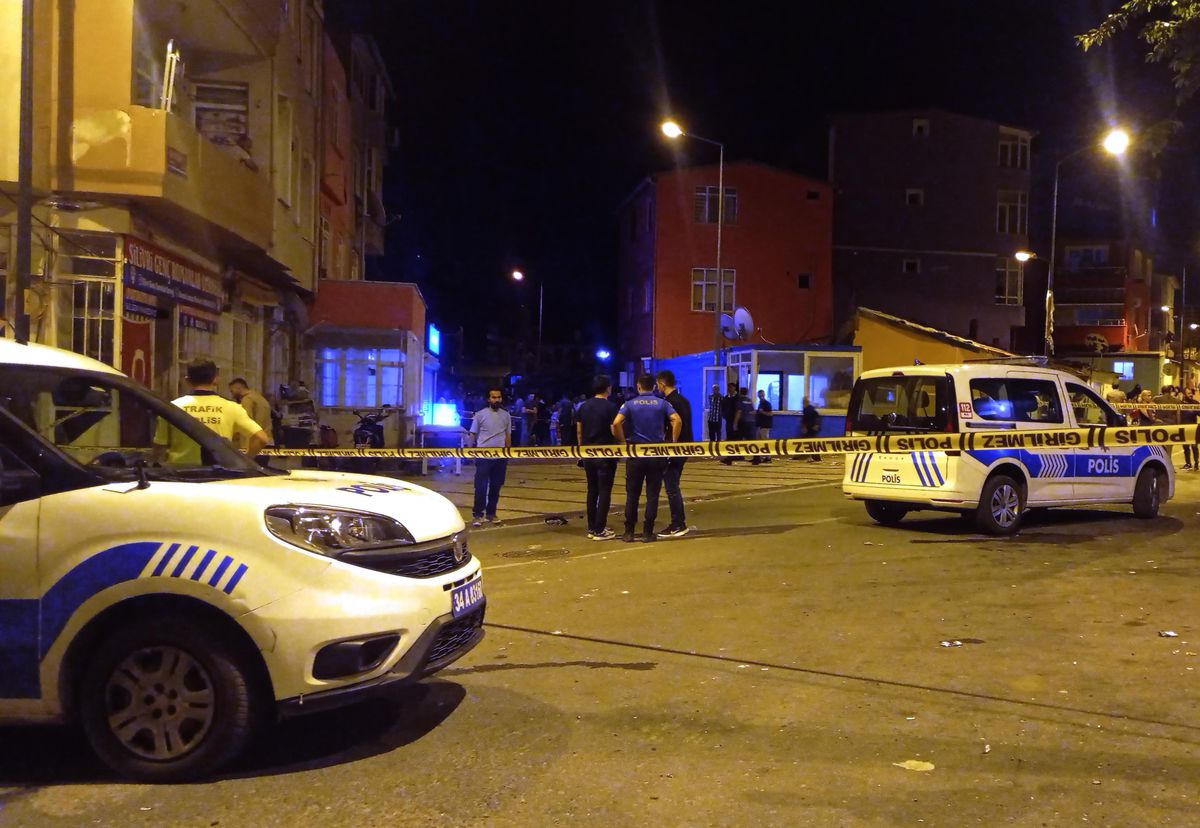 Silivri'de iki grup arasında çıkan silahlı kavgada 10 kişi yakalandı