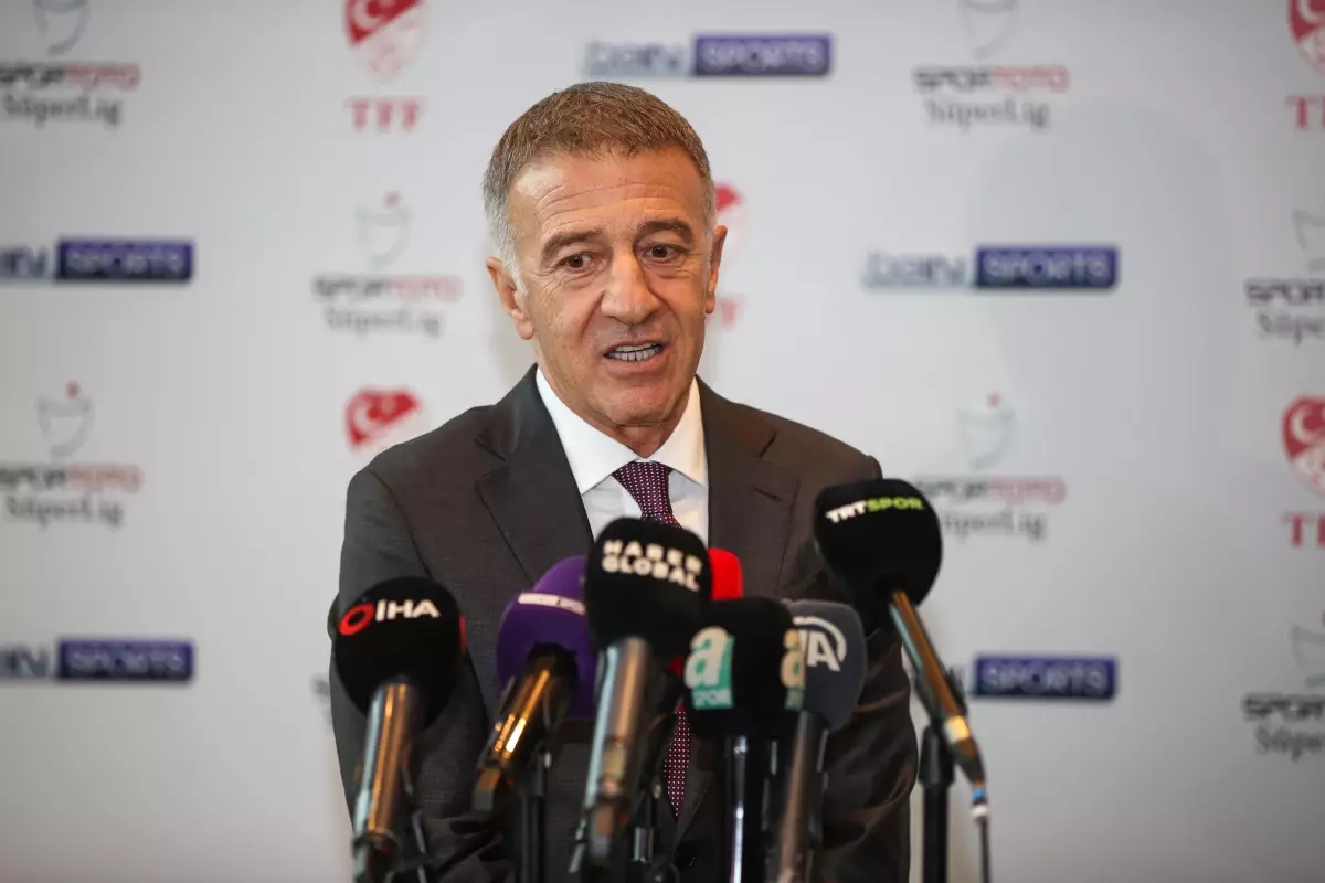 Ahmet Ağaoğlu: "Sadece 1 oyuncu transfer edeceğiz"