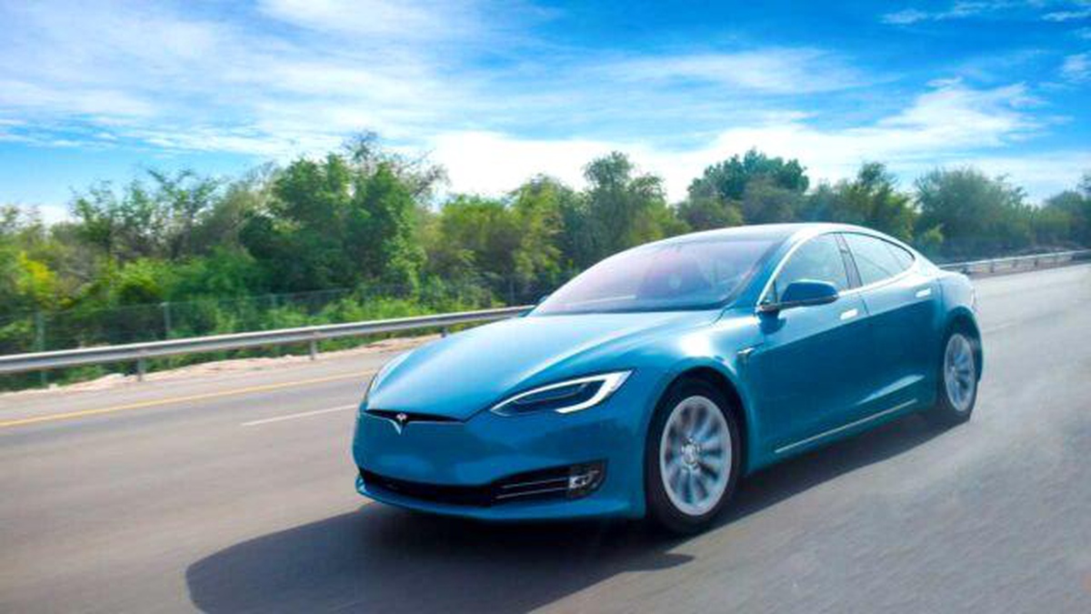 Tesla araçlarında kritik güvenlik hatası! Avrupa harekete geçti