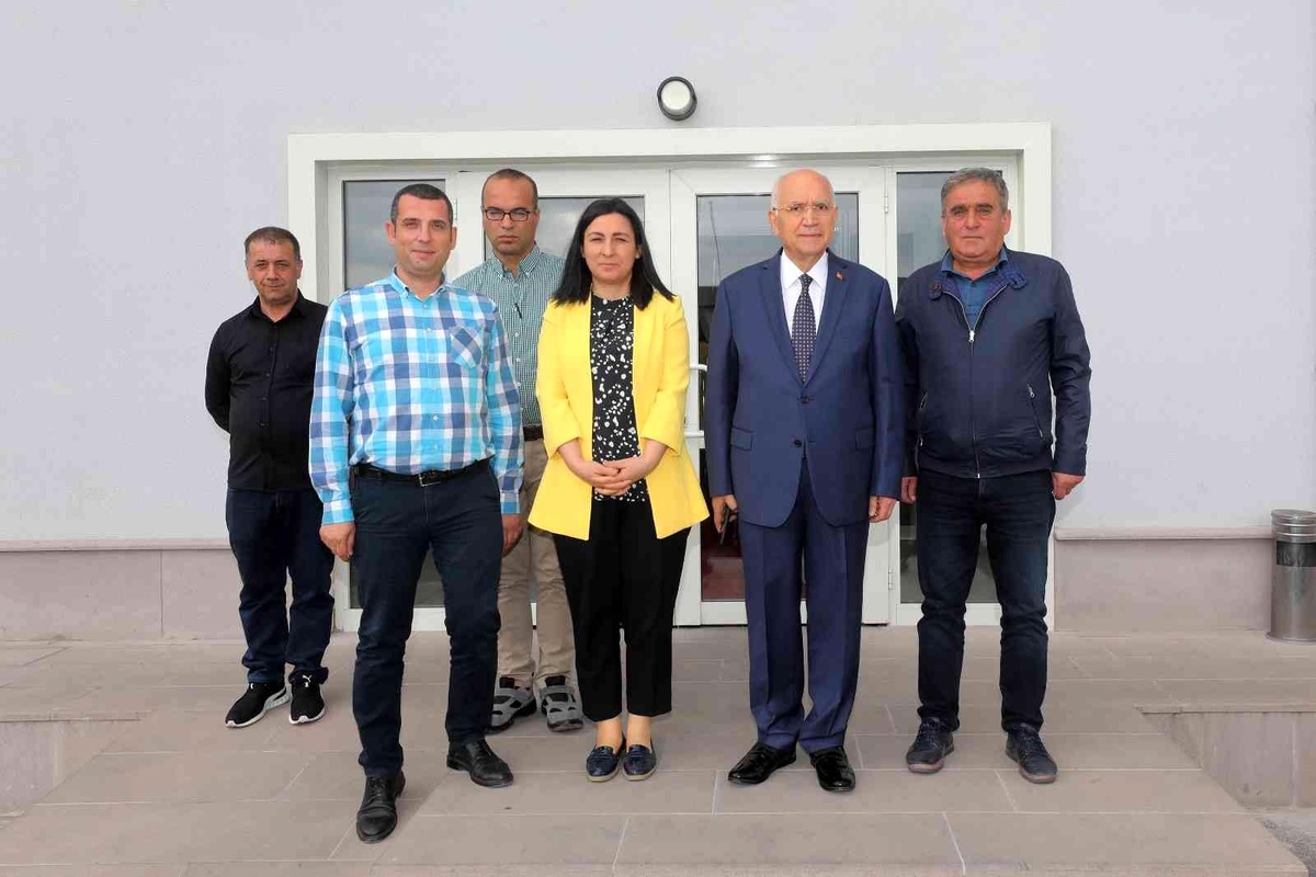 Yenimahalle\'de hizmet birimleri mercek altında