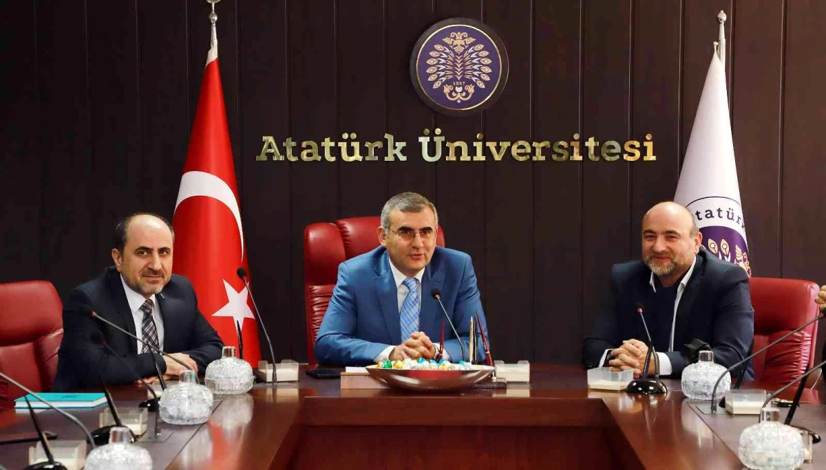 Atatürk Üniversitesi\'nde görev değişimi