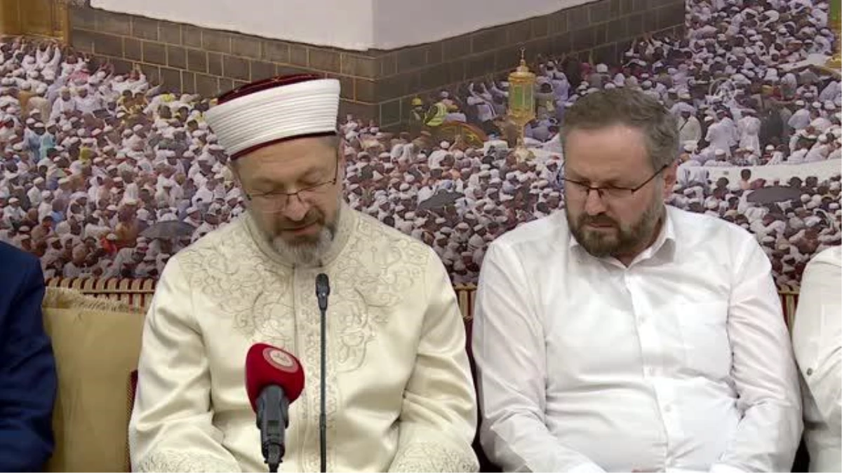 Diyanet İşleri Başkanı Erbaş, Mekke\'de basın toplantısında konuştu (2)