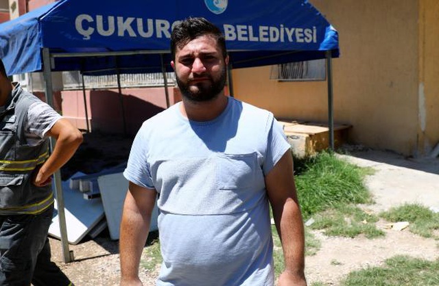 Annesi kavga etmesin diye odaya kilitledi! O da husumetlisini balkondan nişan alarak öldürdü Annesi kavga etmesin diye odaya kilitledi! O da husumetlisini balkondan nişan alarak öldürdü