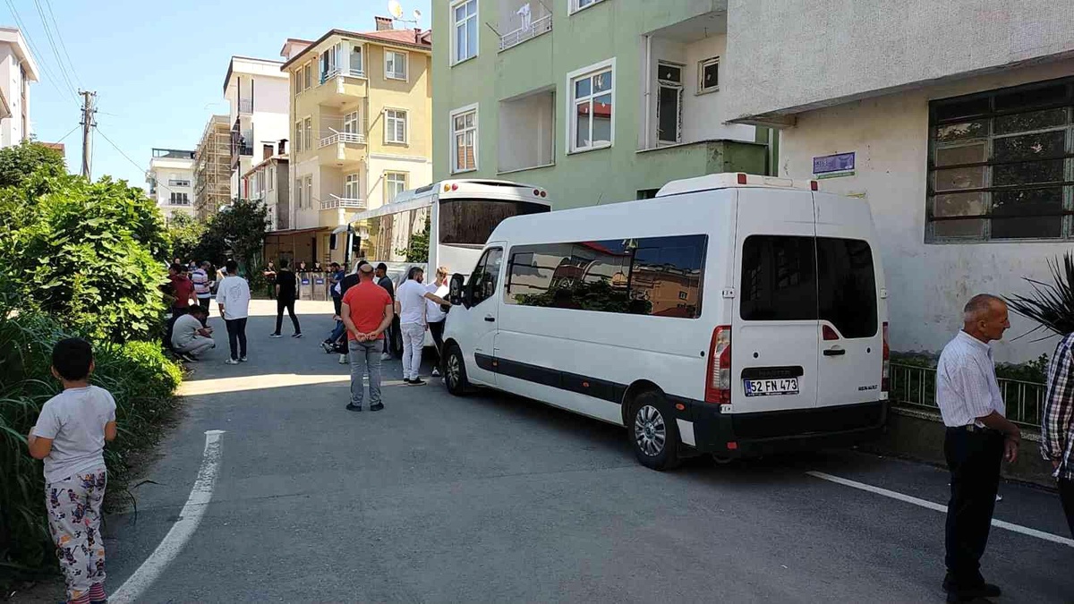 Gürültü kavgası: 2 ölü