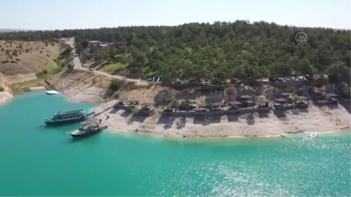 ŞANLIURFA - Fırat Nehri\'ndeki tur teknelerine takip sistemi kuruldu