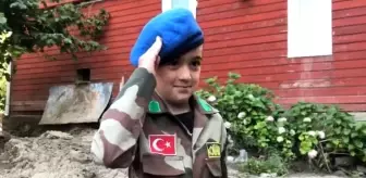 Son dakika haber: Selden etkilenen çocuk, kendisine yardım eden komandoları görünce jandarma olmaya karar verdi