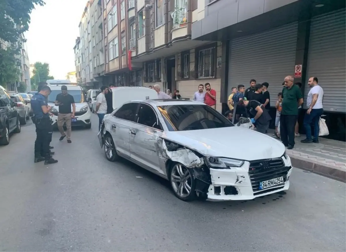 Sultangazi'de iki çocuk lüks aracı çalıp ortalığı birbirine kattı