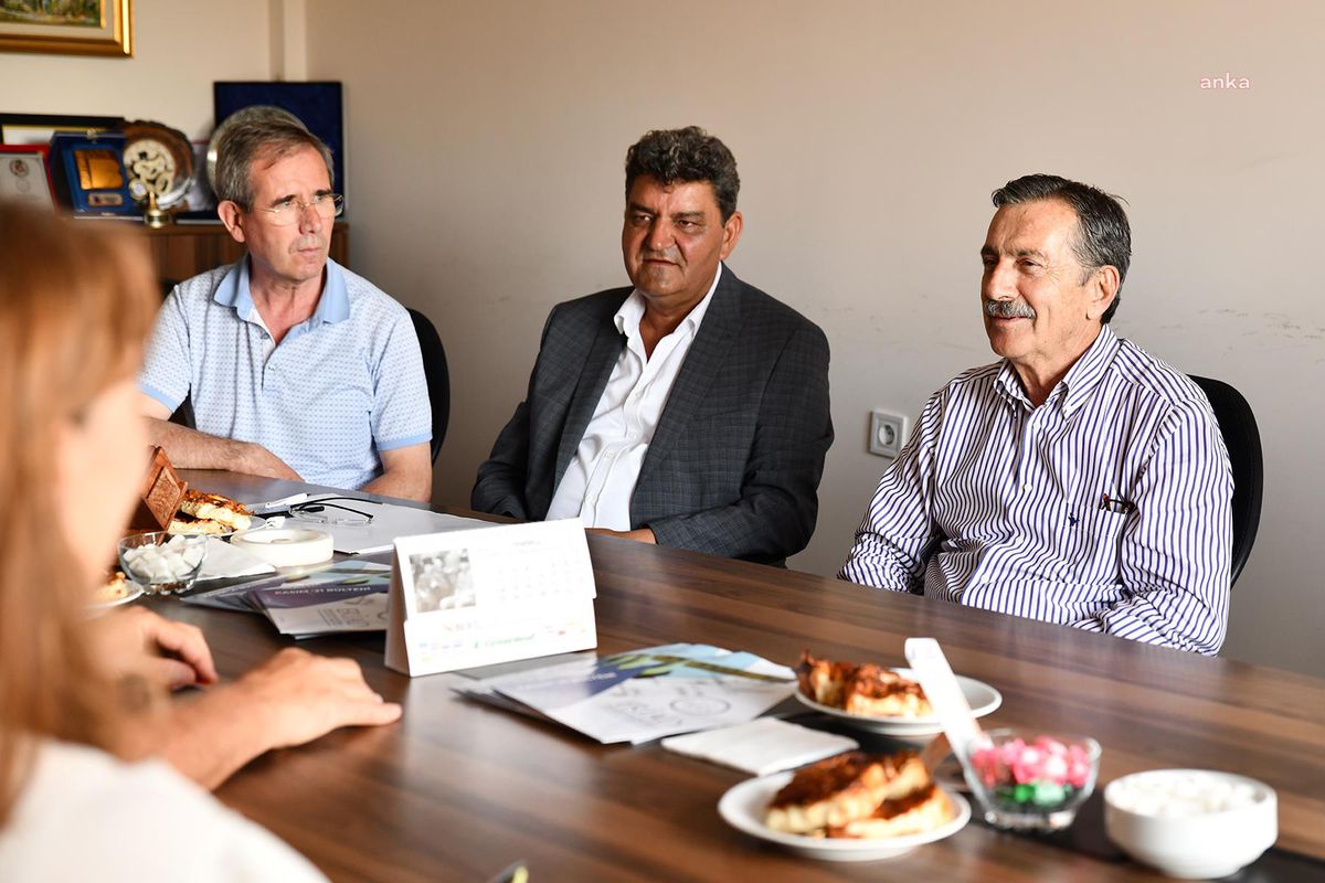 Tepebaşı Belediye Başkanı Ataç\'tan Eriad\'a Ziyaret