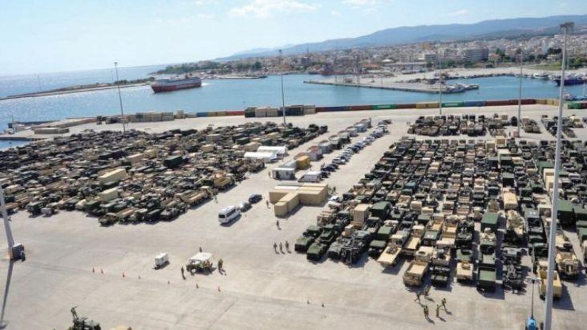 ABD Dedeağaç\'a 2 bin 500\'den fazla askeri araç ile teçhizat indirdi! "Rusya\'ya değil Türkiye\'ye karşı"