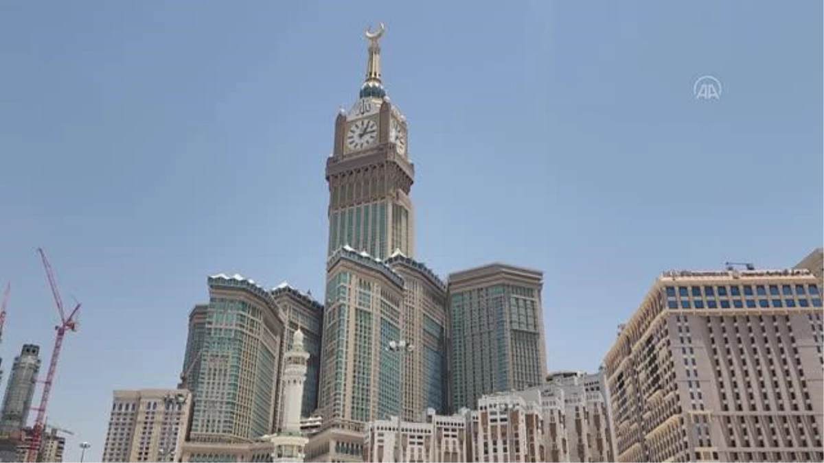Dünyanın en yüksek 3. yapısı: Mekke\'deki Kraliyet Saat Kulesi