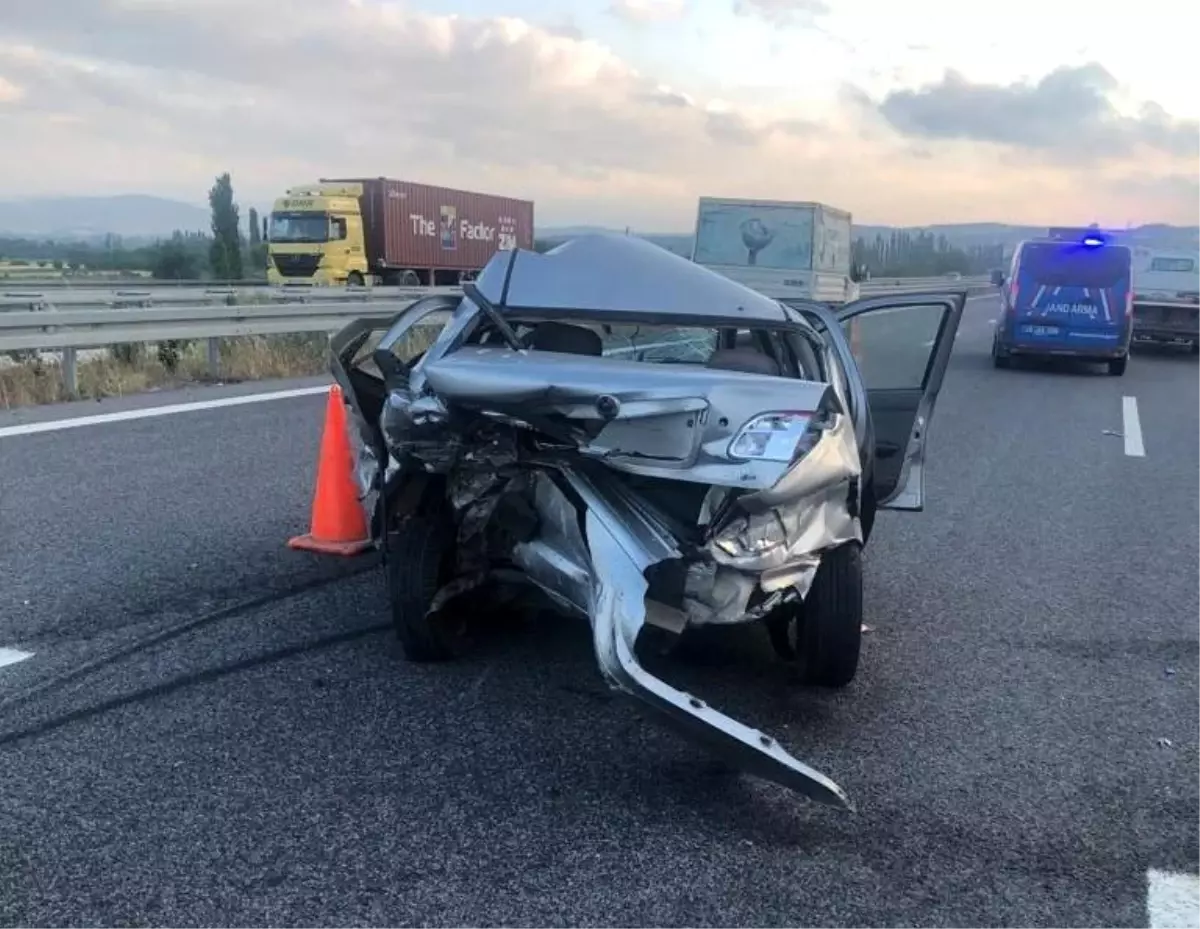 Son dakika... İki kardeş trafik kazasında can verdi