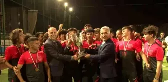 Kurtköy U16 Futbol Takımı Türkiye şampiyonu oldu