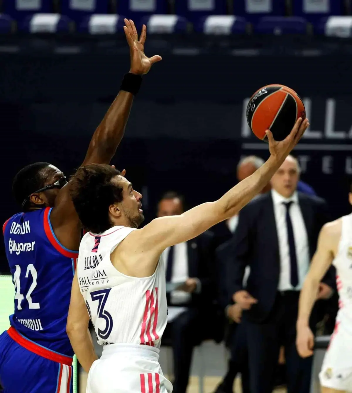 Real Madrid, Sergio Llull\'un sözleşmesini uzattı