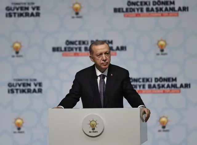 Son Dakika: Cumhurbaşkanı Erdoğan NATO Zirvesi'ndeki tarihi resti ilk kez anlattı: Kabul etmezseniz imza atmayız dedik, kabul ettiler