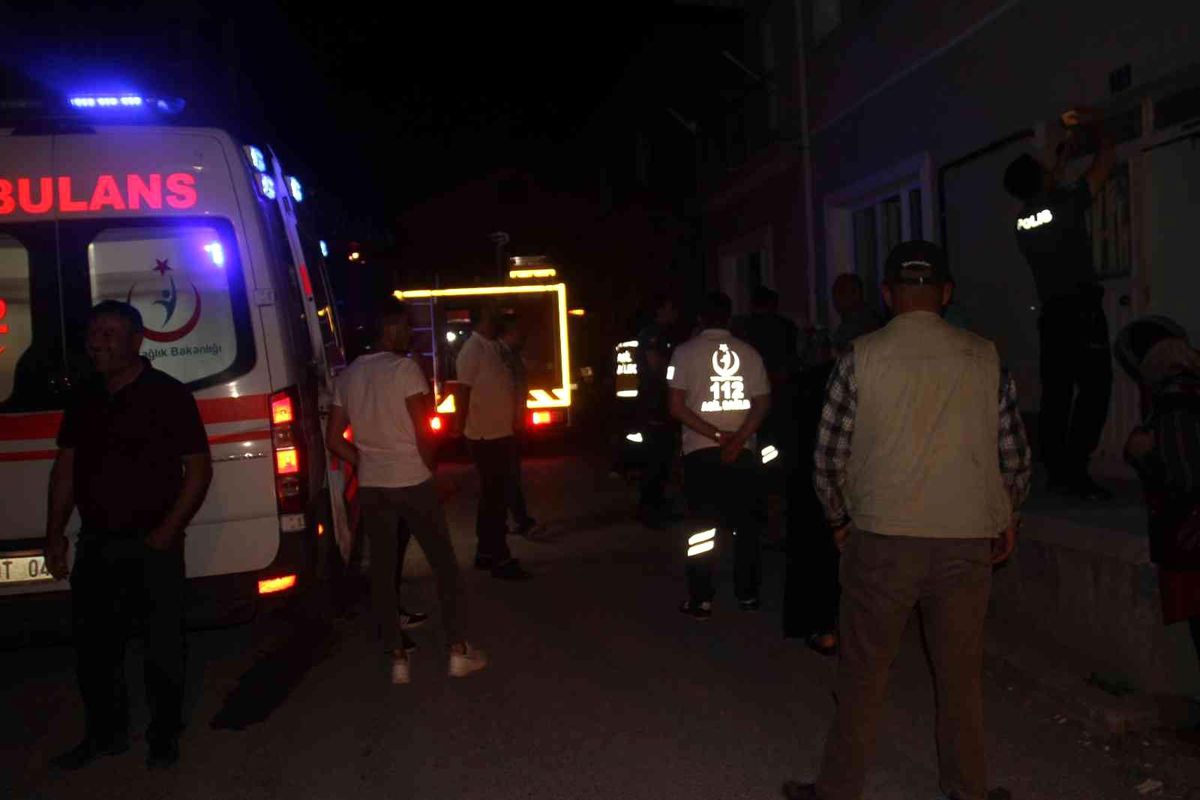 Beyşehir\'de evde çıkan yangın korkuttu