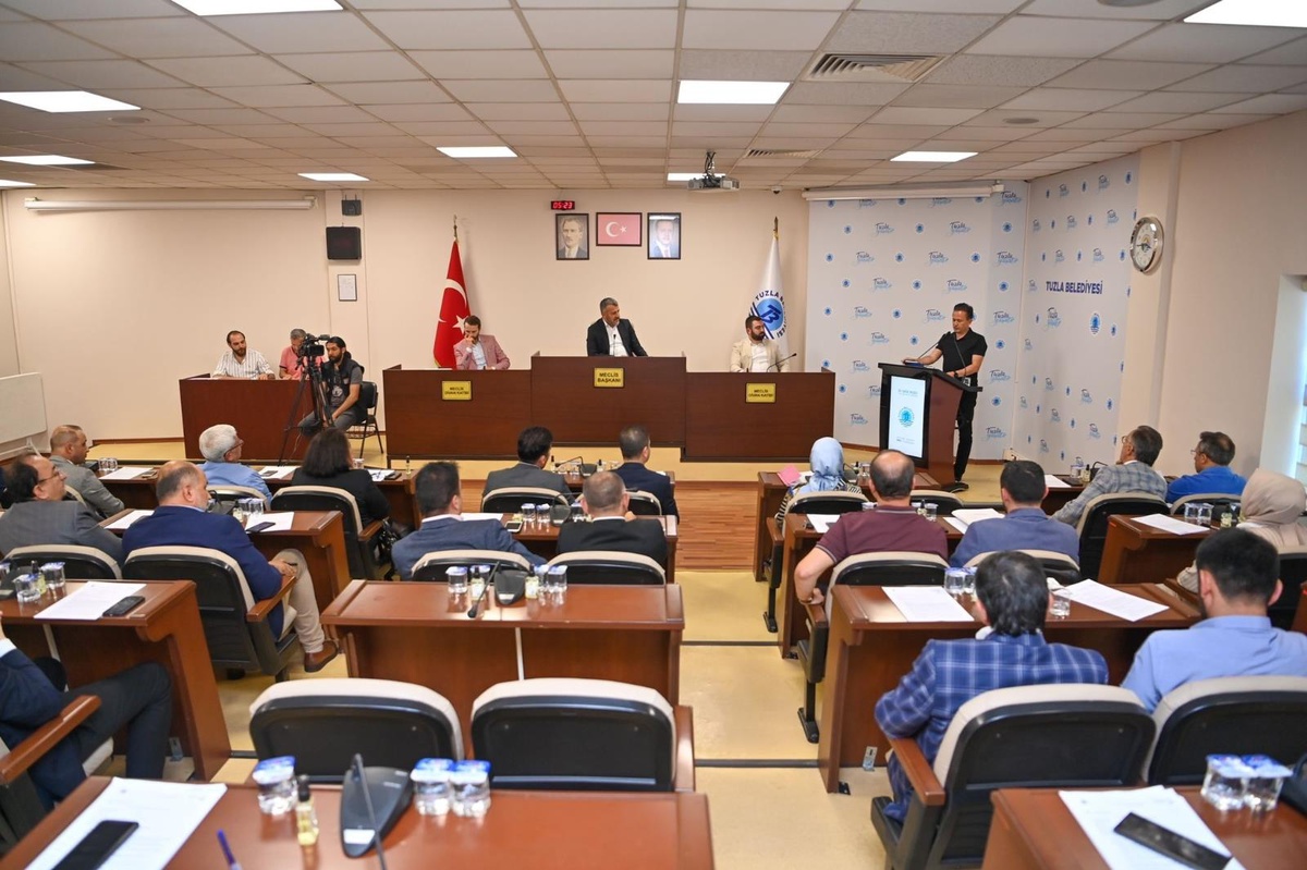 Son dakika haberi | CHP ve İYİ Parti\'nin fay hattında siyasi rant kavgası