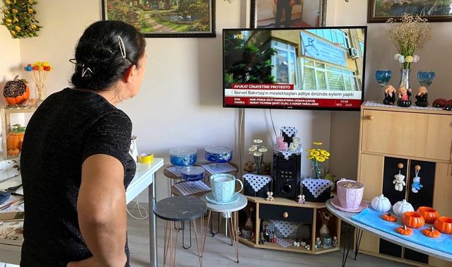 Kadir Şeker'in tahliye edilmesinin ardından Özgür Duran'ın annesi karara tepki gösterdi