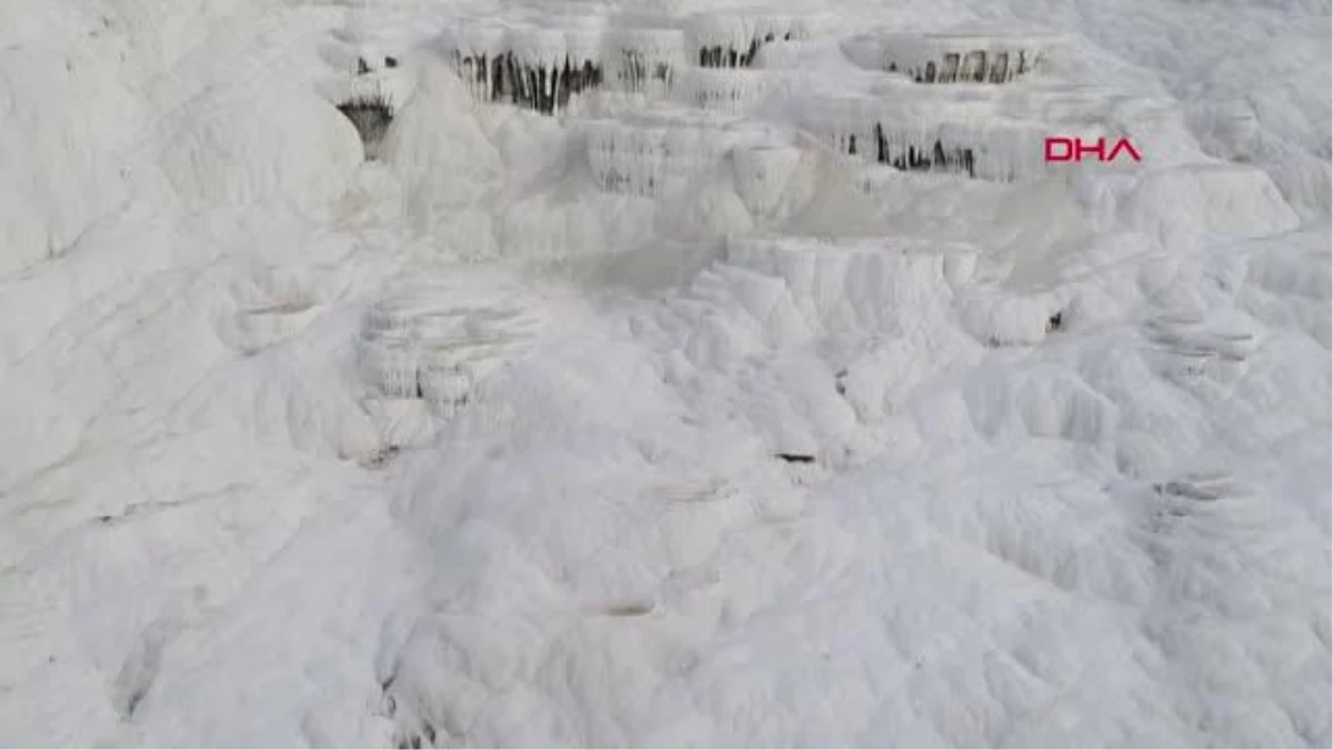 PAMUKKALE\'DE OTELLERDE DOLULUK ORANI YÜZDE 70\'E ULAŞTI