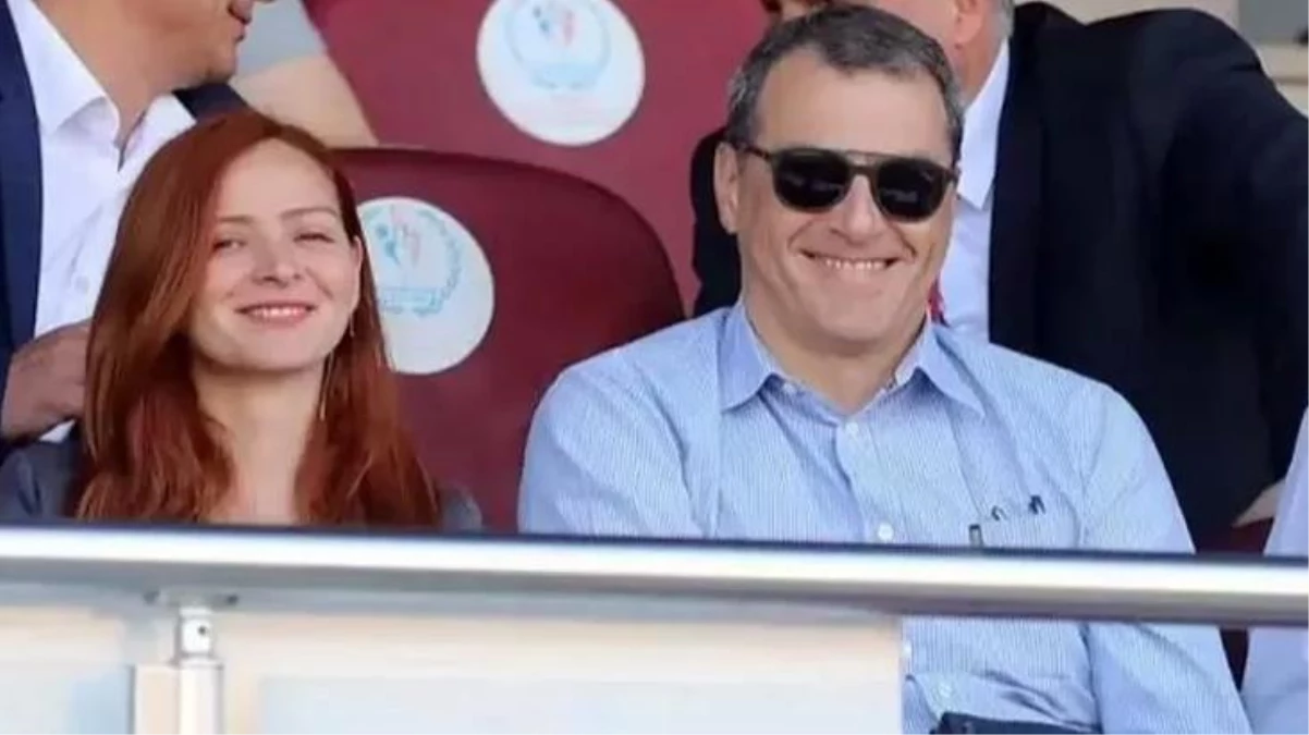 Fenerbahçe\'nin eski sportif direktörü Comolli, o dönem yardımcısı olan Selinay Gürgenç ile dünya evine girdi!