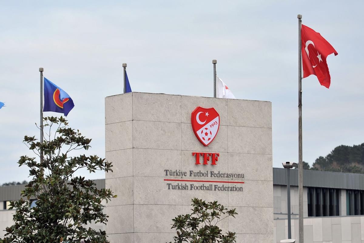 Spor Toto 1. Lig, TFF 2. Lig ve TFF 3. Lig\'de deplasman yasağı kalktı