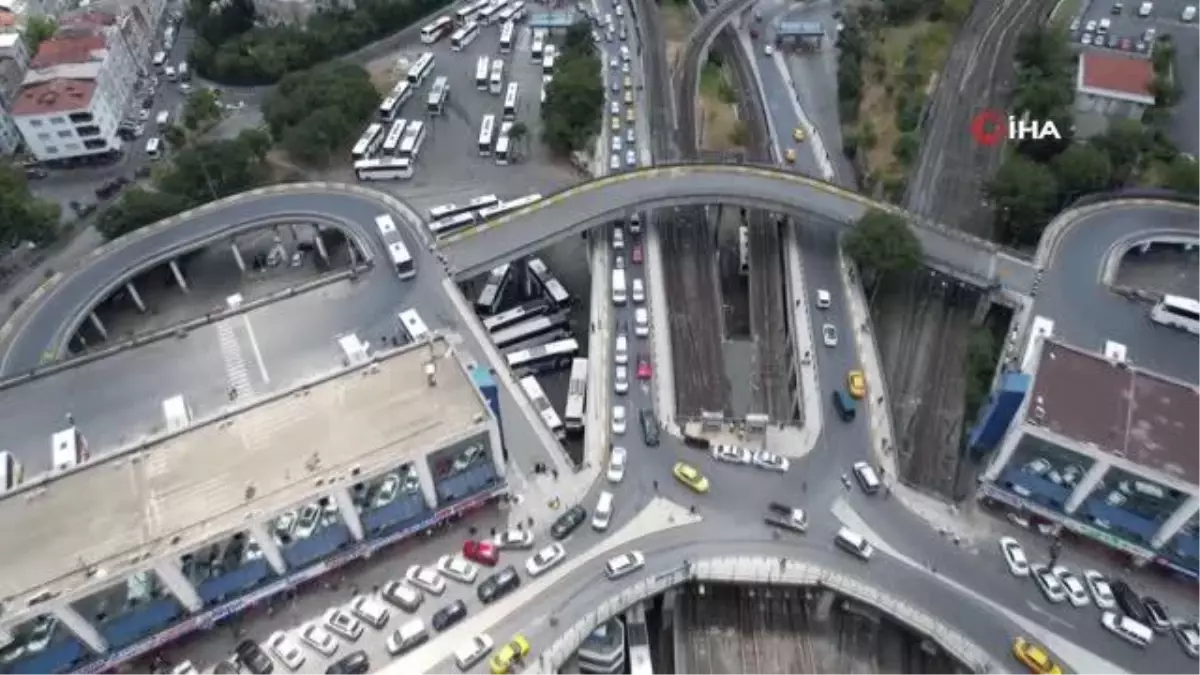 15 Temmuz Demokrasi Otogarı\'nda Kurban Bayramı arefesinde yoğunluk sürüyor