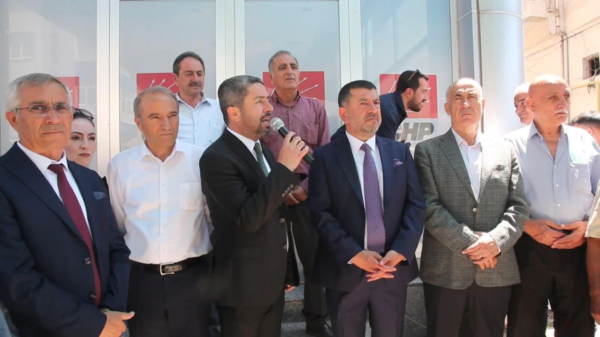 CHP'li Ağbaba: 'Umarım Genel Başkanımız Kemal Kılıçdaroğlu'nun Çağrısıyla TBMM Toplanır ve Sağlıkta Şiddete Karşı Bir Yasa Çıkarılır'