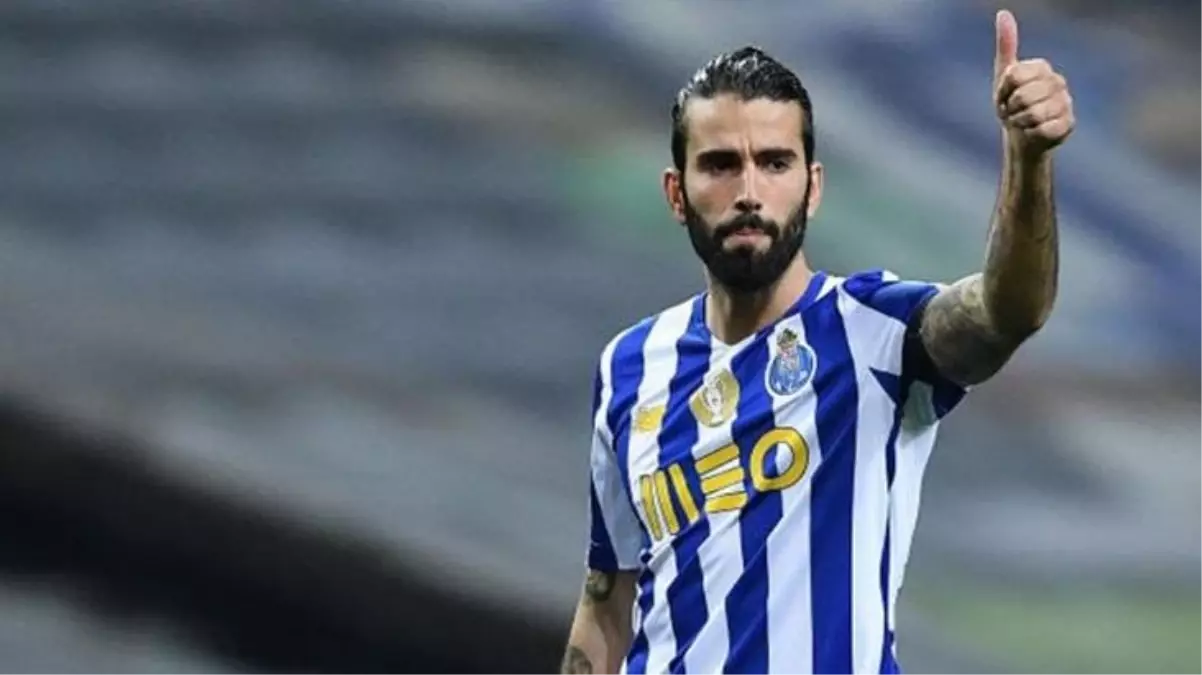 Aslan\'ın yeni transferi Sergio Oliveira, İstanbul\'a ayak bastı! İşte ödenmesi beklenen bonservis bedeli