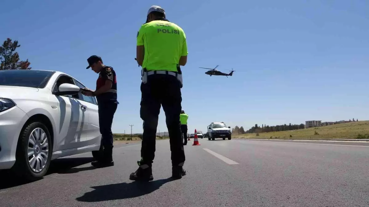 Gaziantep\'te bayram öncesi havadan trafik denetimi