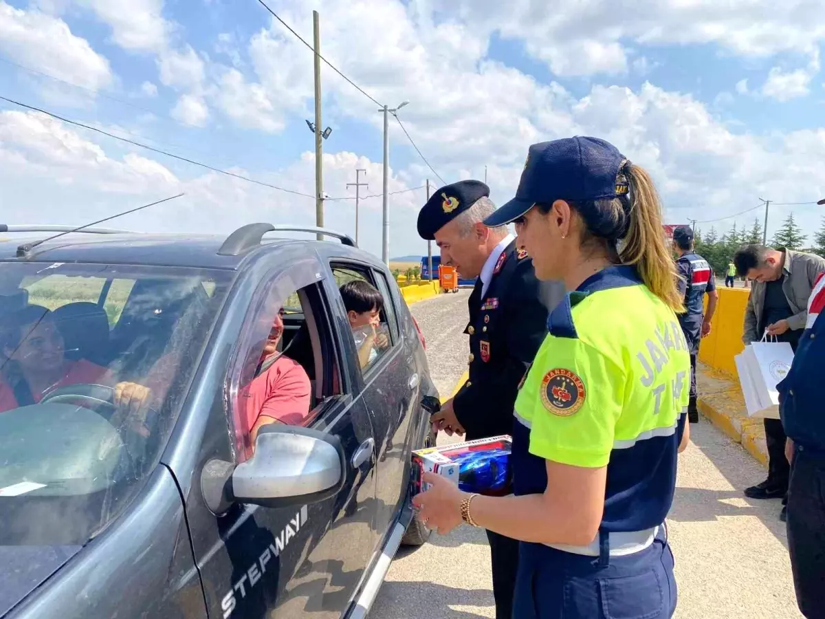 İl Jandarma Komutanı Atasoy'dan kontrol noktalarına ziyaret