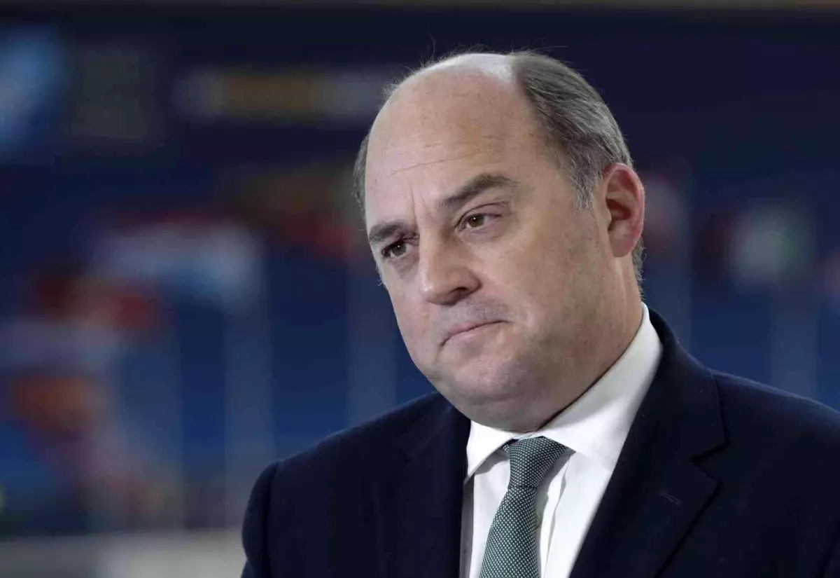 İngiltere\'de Muhafazakar Parti liderliğinde Ben Wallace öne çıkıyor