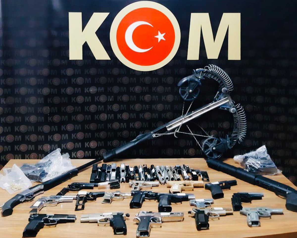 Malatya\'da kaçak silah imalatı yaptığı iddiasıyla yakalanan şüpheli tutuklandı