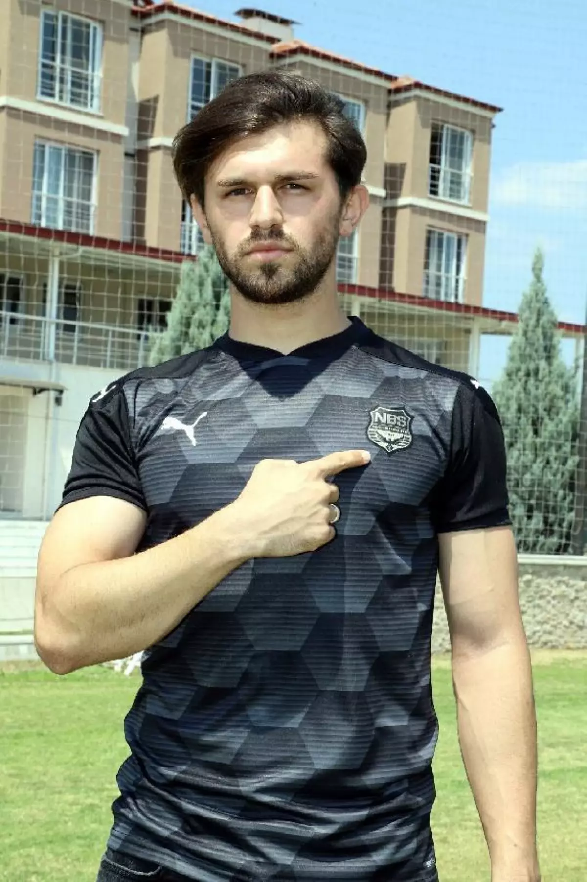 Nazilli Belediyespor Emre ile sözleşme yeniledi