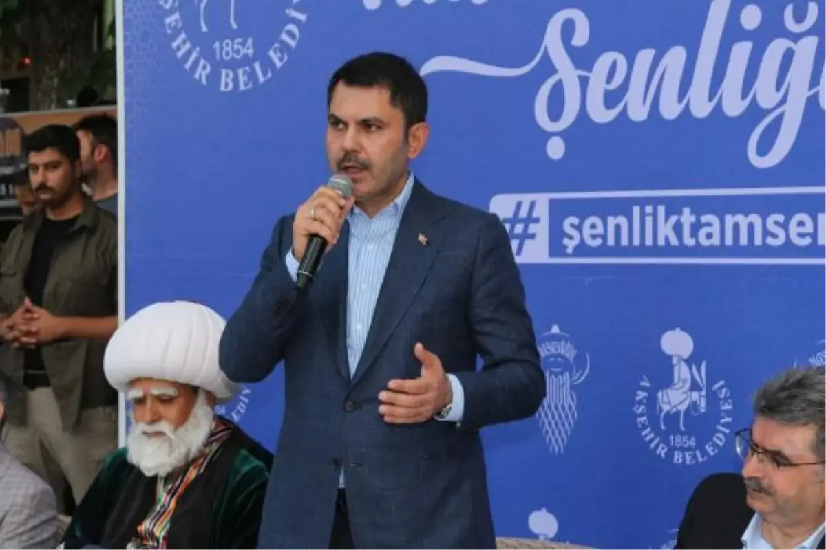 Bakan Kurum: Sağlık camiamızla alakalı sürecin destekçisiyiz (2)