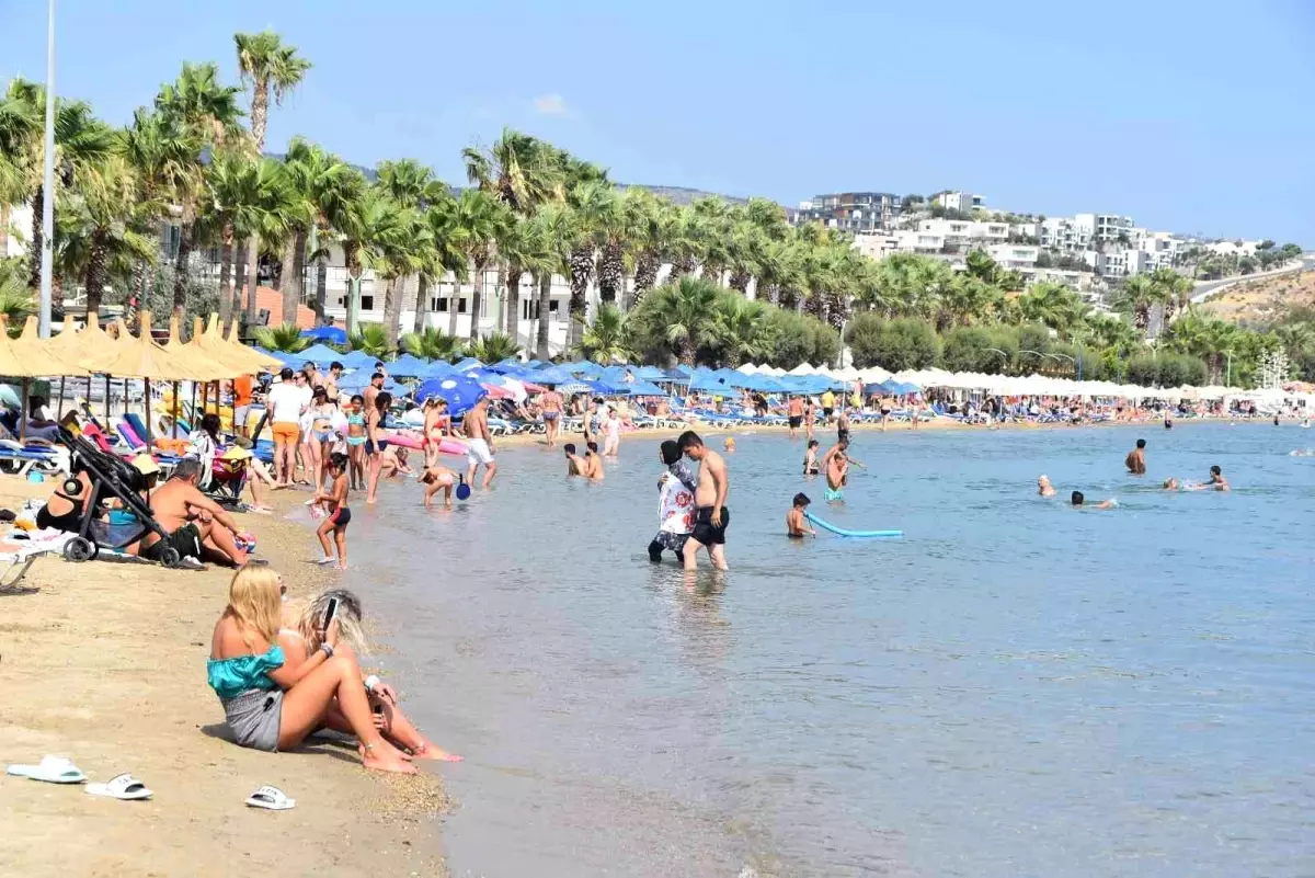 Bayramda Bodrum plajları doldu