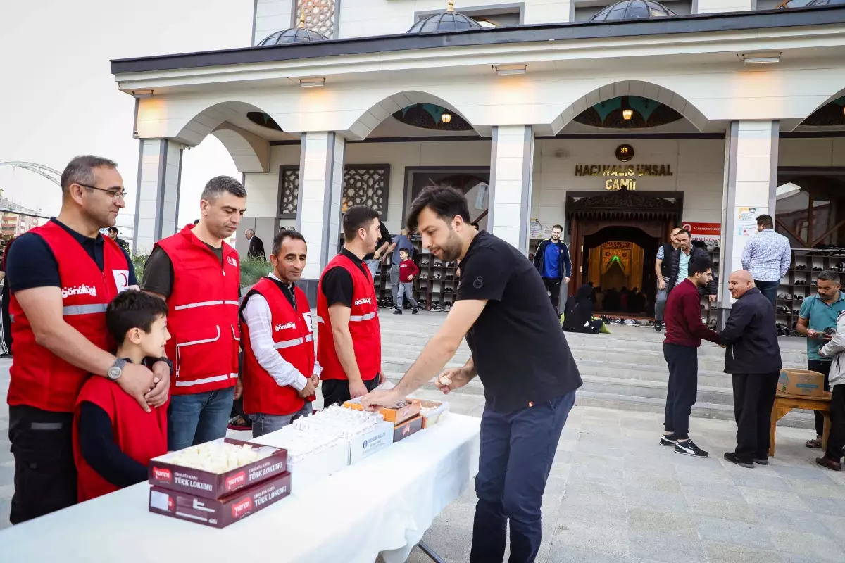 Türk Kızılay, Türkiye\'de ve 21 ülkede kurban kesimine başladı