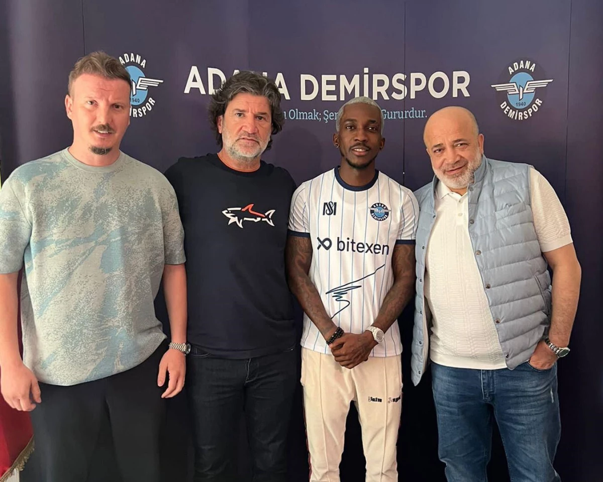 Adana Demirspor, Henry Onyekuru\'yu satın alma opsiyonuyla kiraladı