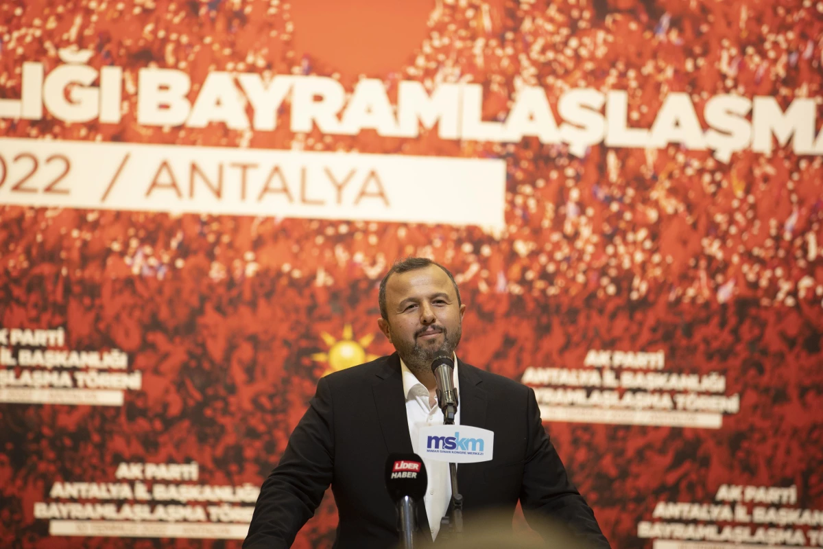 AK Parti Antalya Teşkilatı bayramlaştı