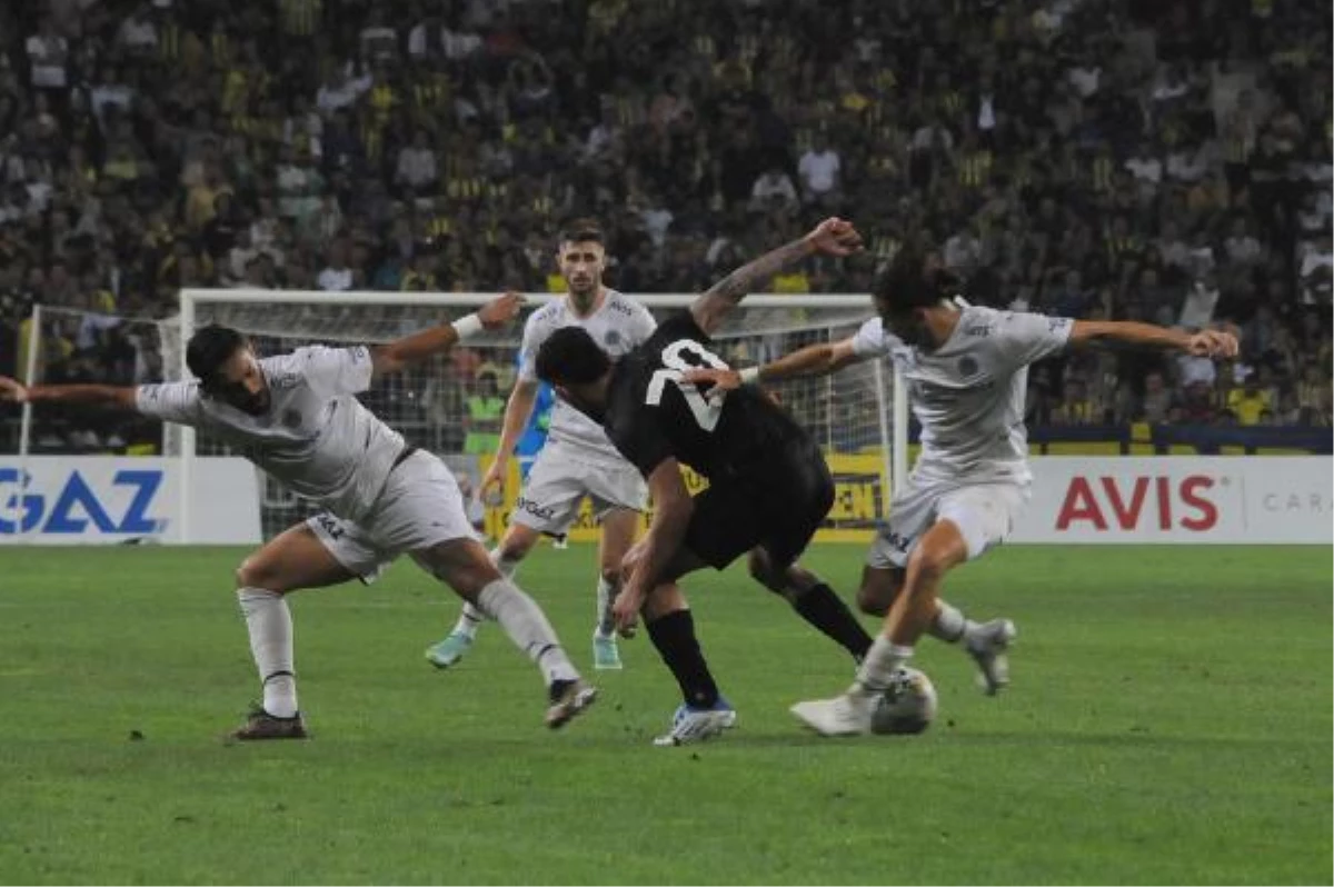 Fenerbahçe, hazırlık maçında Hull City\'i mağlup etti