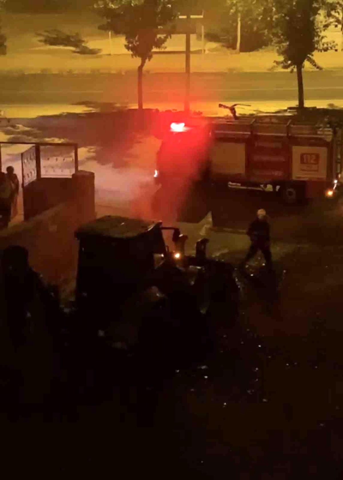 Son dakika haber! İş makinesine molotoflu saldırı