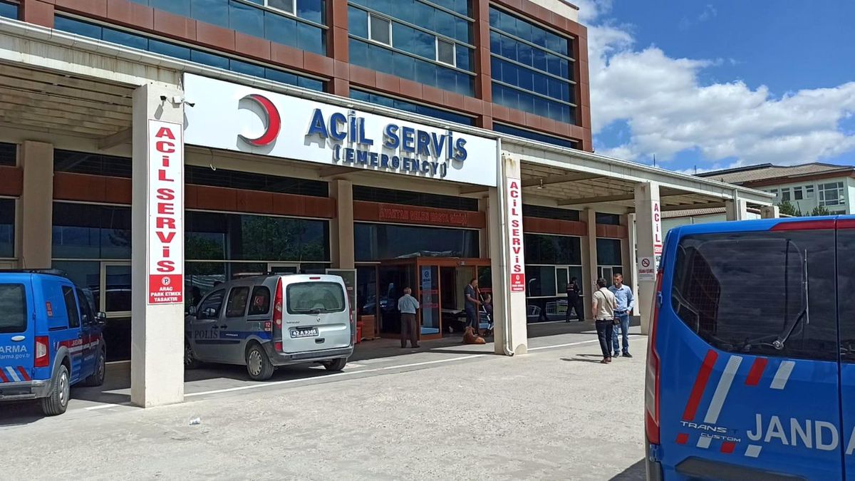 Konya\'da merdivenlerden düşen çocuk ağır yaralandı
