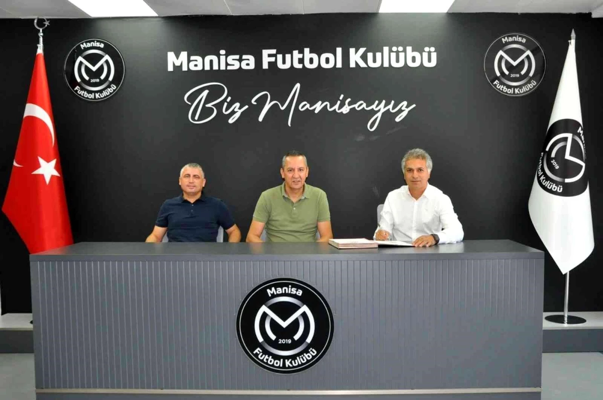 Manisa FK Akademinin yeni idari direktörü ve teknik direktörü belli oldu