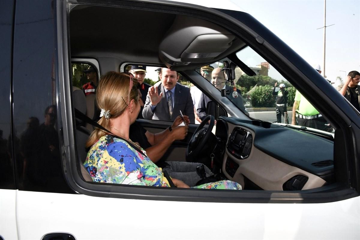 Vali Pehlivan trafik denetimlerine katıldı