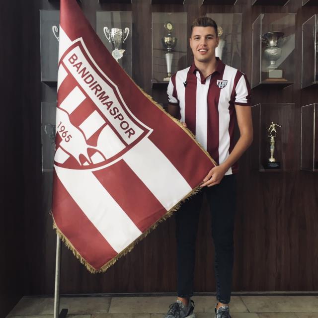 Adı Avrupa takımlarıyla anılan Hatayspor'un yıldız savunmacısı Fatih'ten sürpriz tercih! İşte yeni takımı Adı Avrupa takımlarıyla anılan Hatayspor'un yıldız savunmacısı Fatih'ten sürpriz tercih! İşte yeni takımı